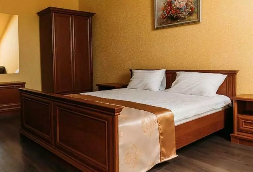 Hotelli Forest Club Sherwood