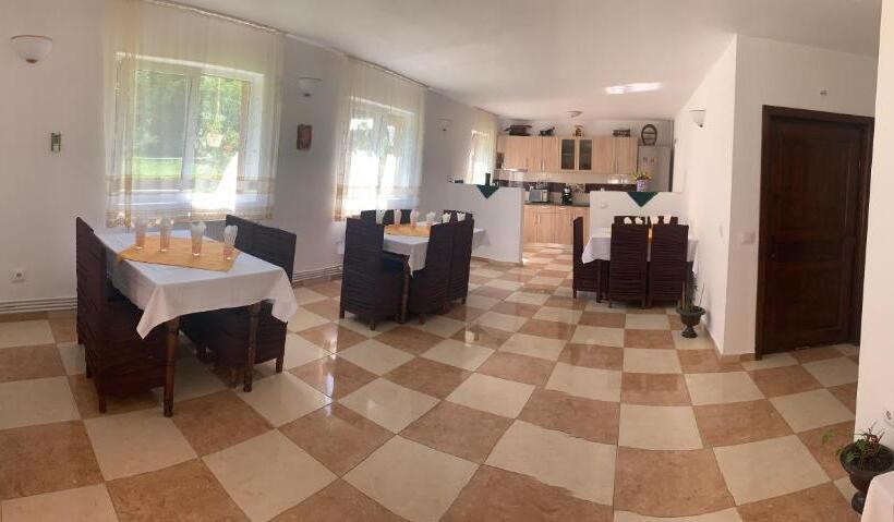 پانسیون Casa Natalia Raisa Arieșeni