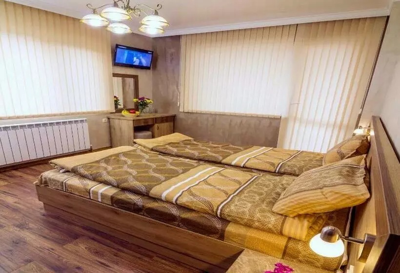 Majatalo Trite Bora Guest House