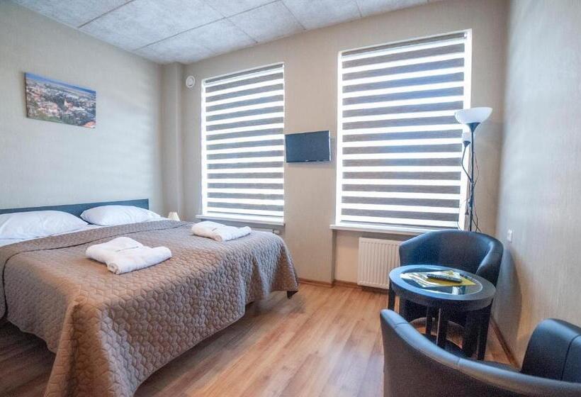 پانسیون Villa Verdaine