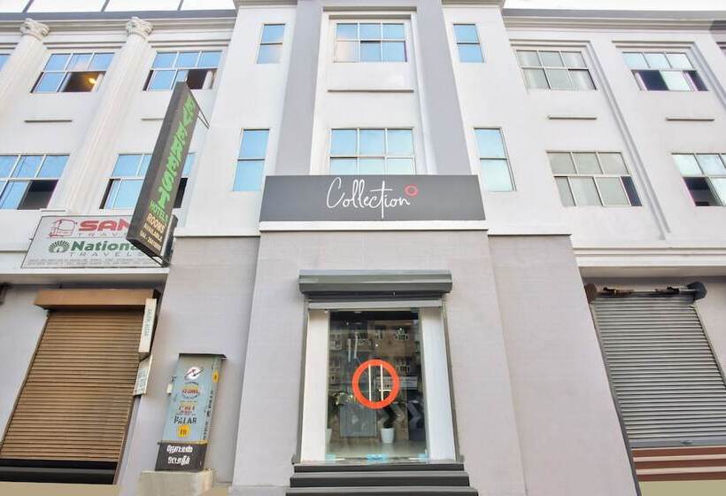 Collection O 30111 Hotel Everest