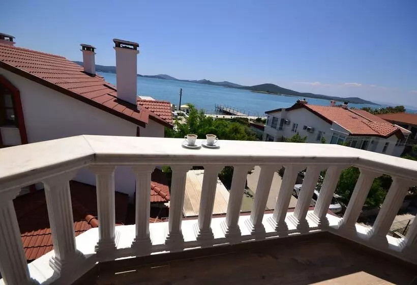 Cunda Ezer Otel