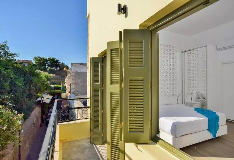 Elia Portou Rooms