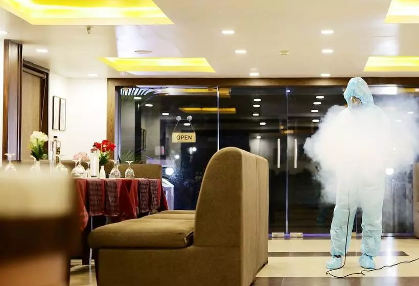 ホテル Afrad International