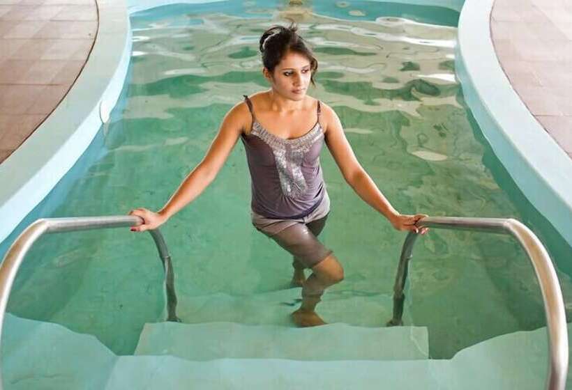 ホテル Afrad International