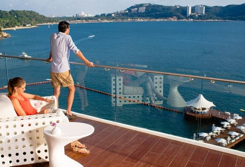 בית מלון כפרי B Pichilingue Acapulco