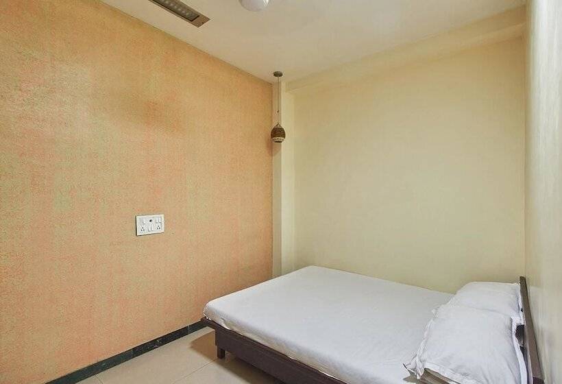 ホテル Chakrika Lodging