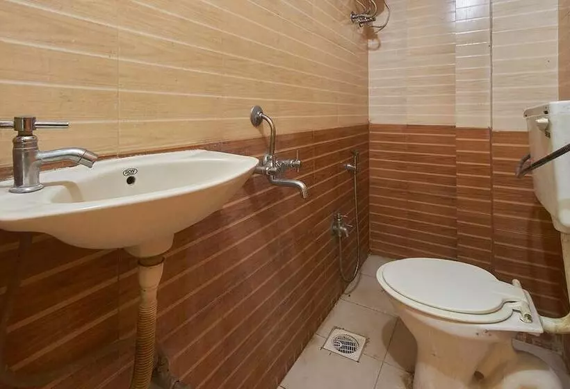 Отель Chakrika Lodging