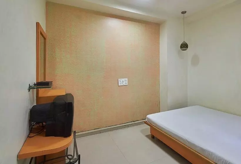 Отель Chakrika Lodging