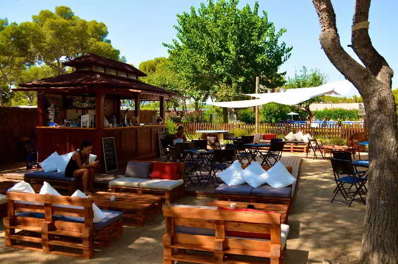 酒店 El Garrofer Camp