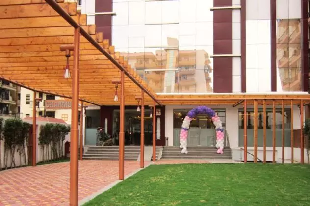 ホテル Genx Le Crescent Ghaziabad