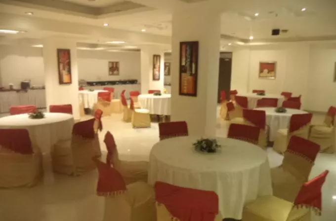 ホテル Genx Le Crescent Ghaziabad