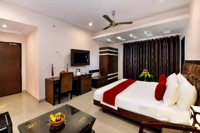 ホテル Genx Le Crescent Ghaziabad