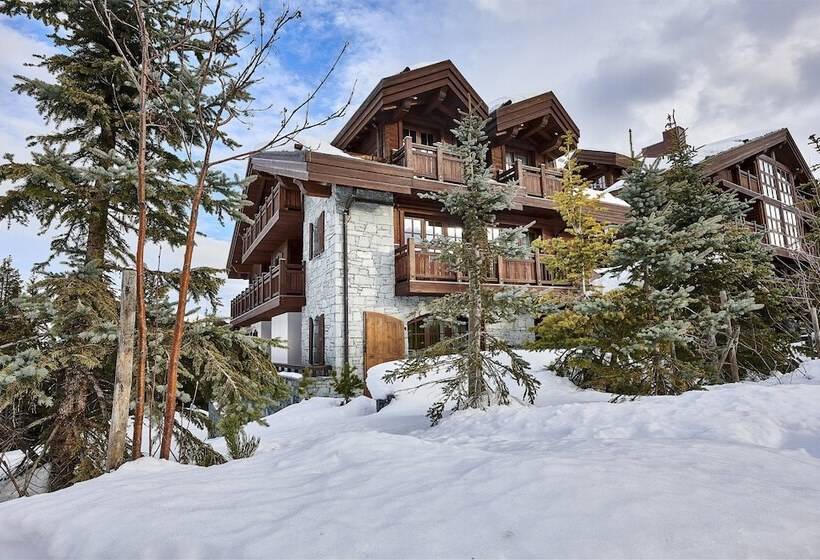 ホテル L Apogée Courchevel   An Oetker Collection