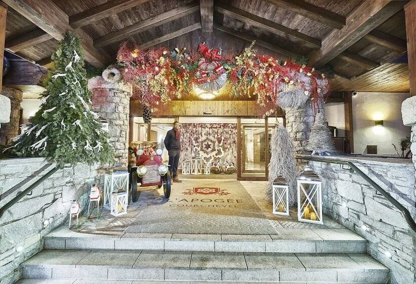 ホテル L Apogée Courchevel   An Oetker Collection