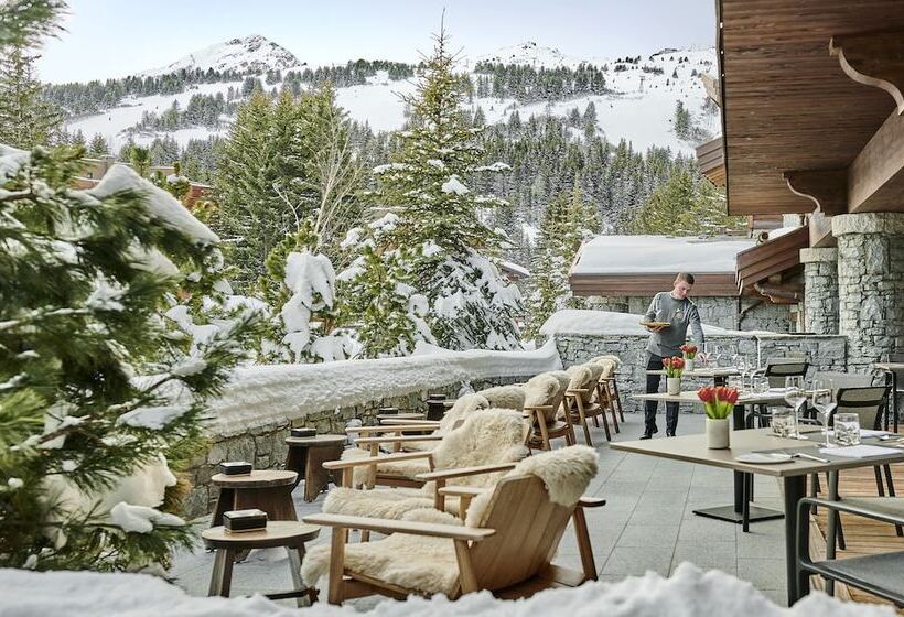 ホテル L Apogée Courchevel   An Oetker Collection