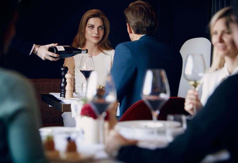 ホテル L Apogée Courchevel   An Oetker Collection