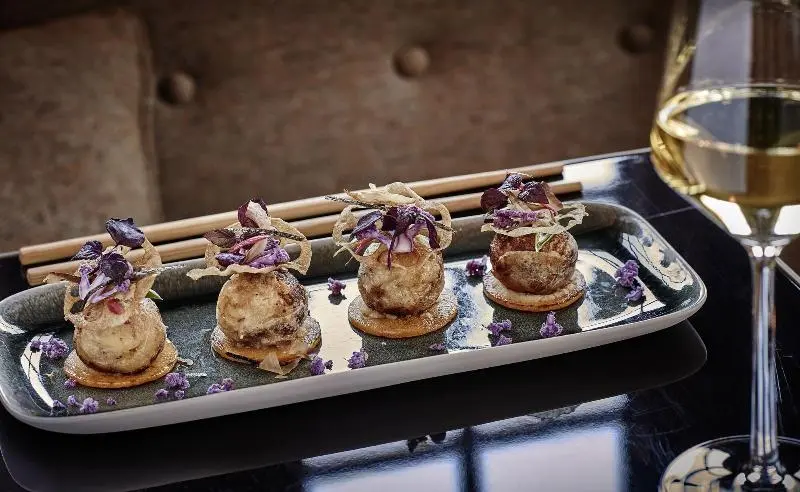 ホテル L Apogée Courchevel   An Oetker Collection