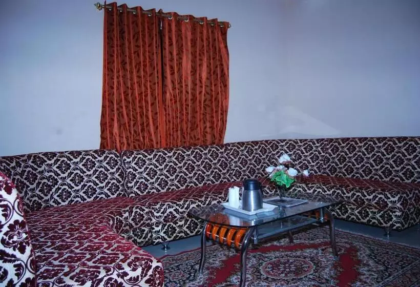 ホテル Om International