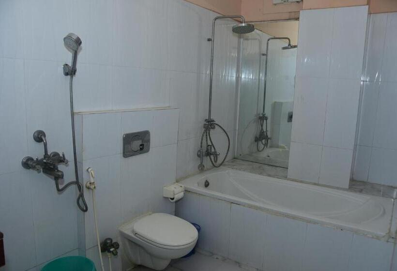 ホテル Om International