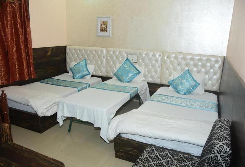 ホテル Om International