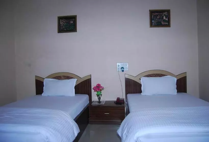 ホテル Om International