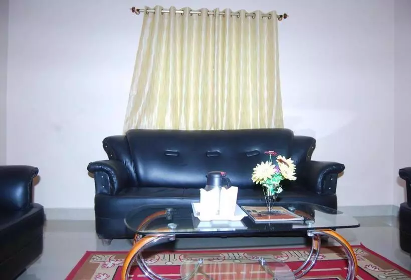 ホテル Om International