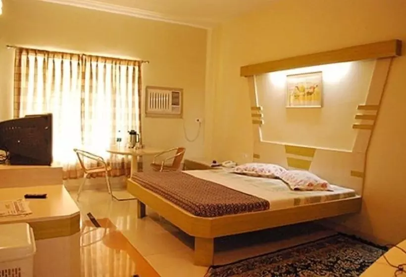 Hotelli Panchavati Elite Inn