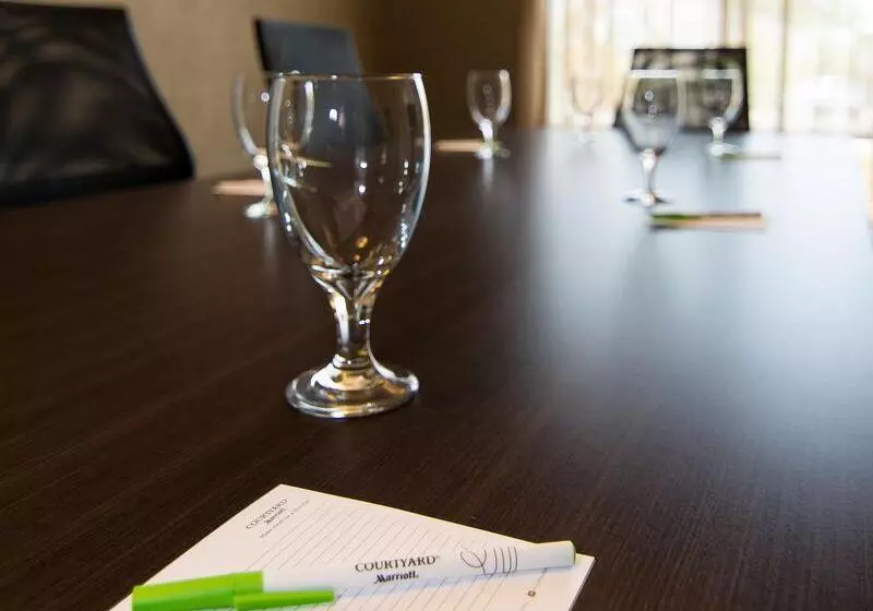 ホテル Courtyard By Marriott Raleigh Durham Airport/brier Creek