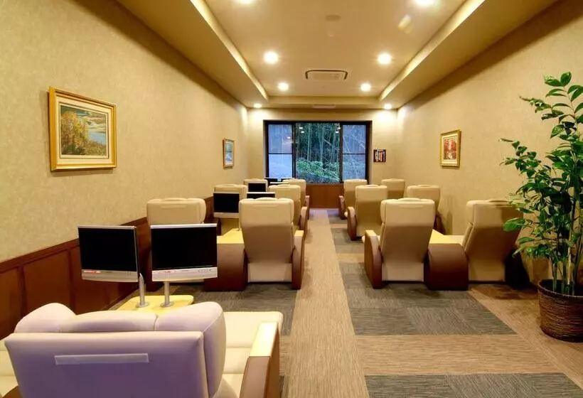 בית מלון כפרי Route Inn Grantia Dazaifu