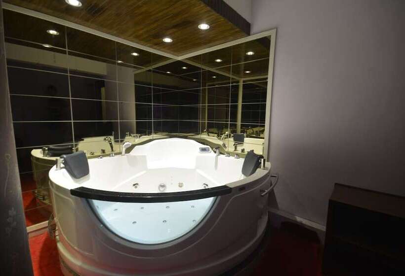 בית מלון כפרי Salute