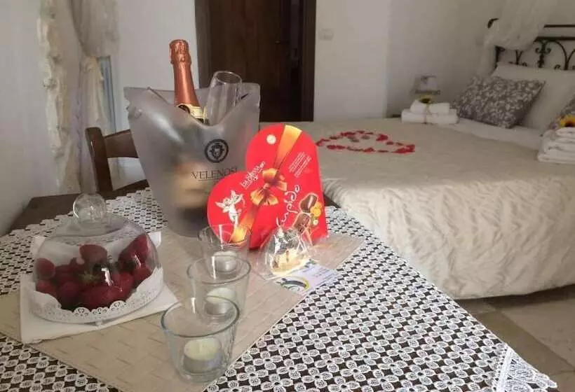 هتل Trulli Family