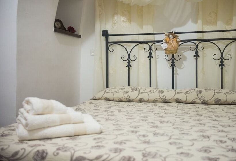 בית מלון כפרי Trulli Family