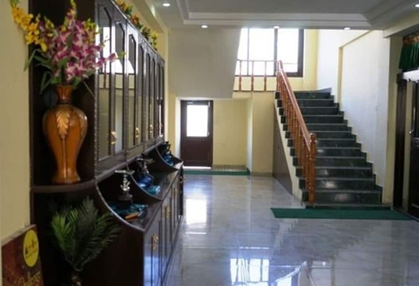 Hotel Zojila Residency