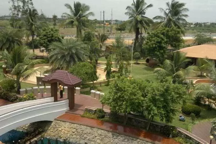 אתר נופש Hudson