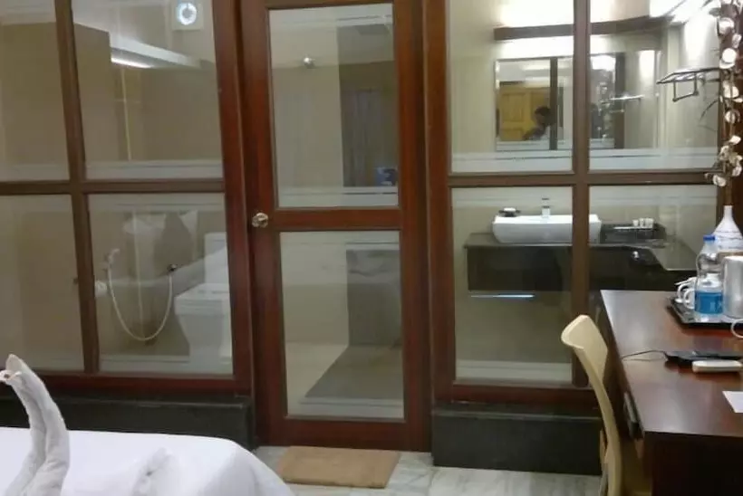 אתר נופש Hudson