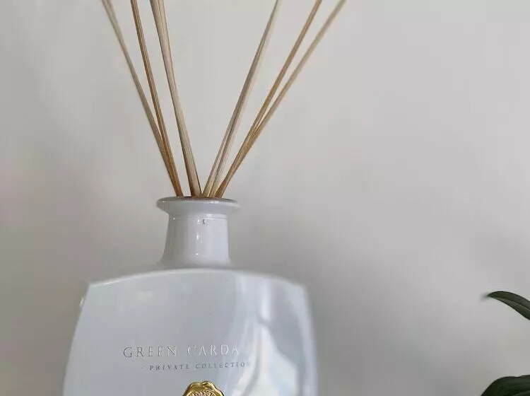 ベッドアンドブレックファースト Domaine De La Provençale