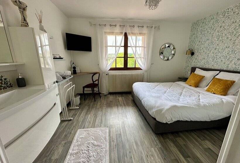 مبيت وإفطار Domaine De La Provençale