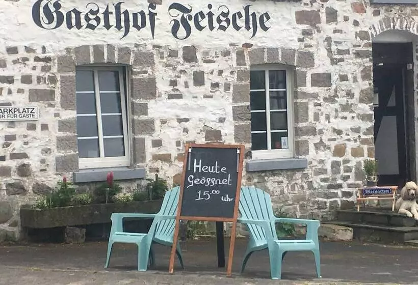 Aamiaismajoitus (B&B) Gasthof Feische