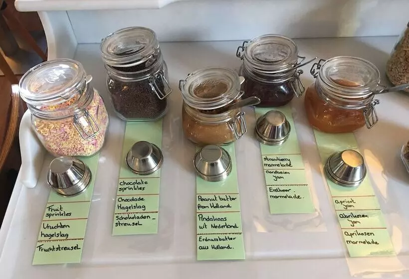 Aamiaismajoitus (B&B) Gasthof Feische