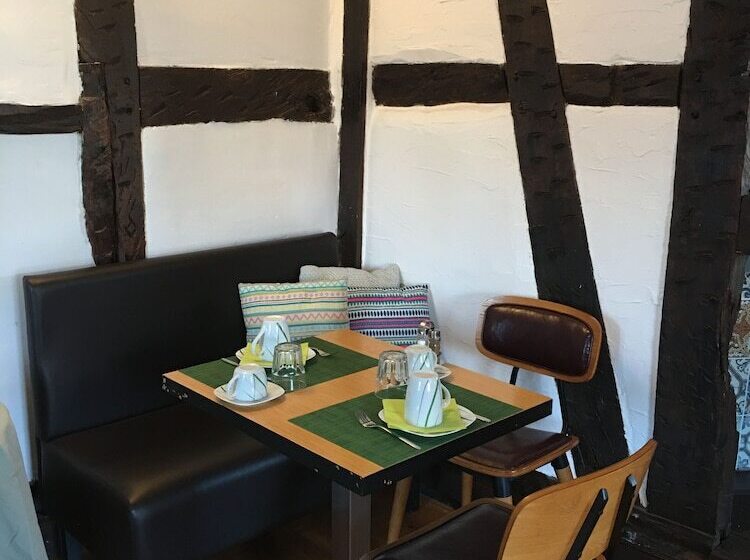 住宿加早餐  Gasthof Feische