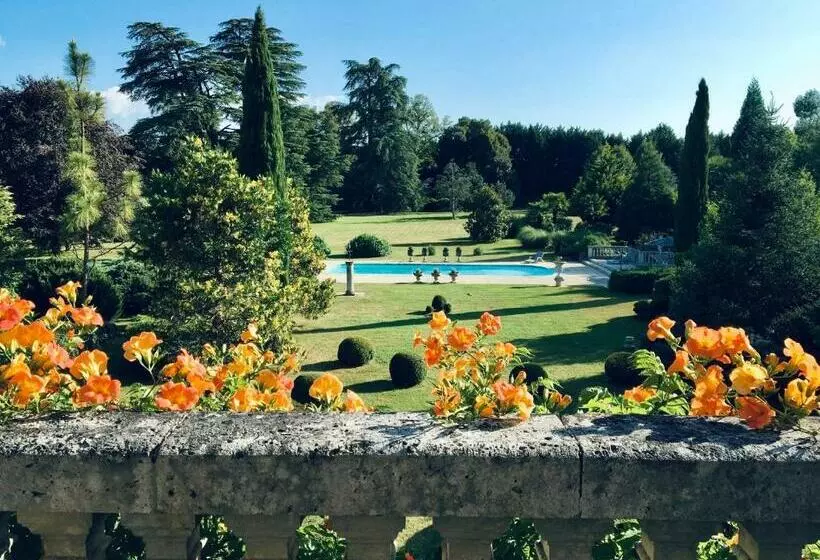 Aamiaismajoitus (B&B) Le Logis De Lasteyrie