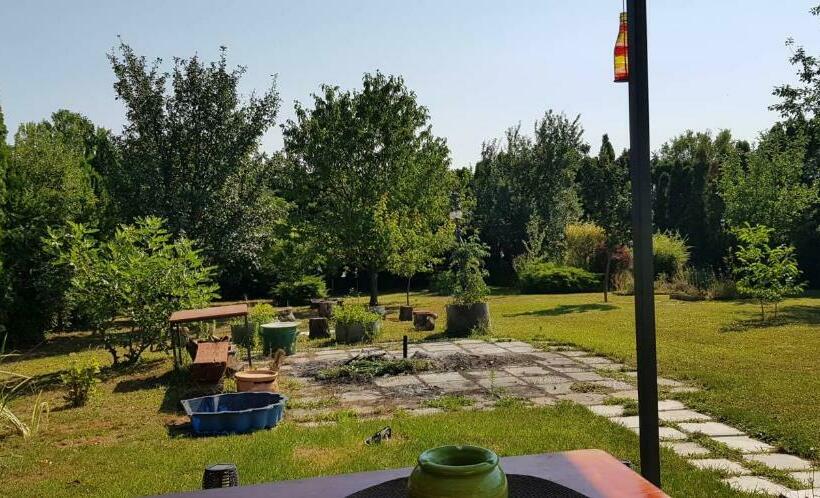 민박 Seuso Borhotel Jenő