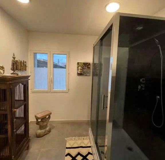 Aamiaismajoitus (B&B) Suite Phuket