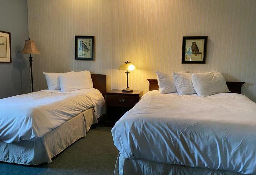 בית מלון כפרי Kenney Rideau