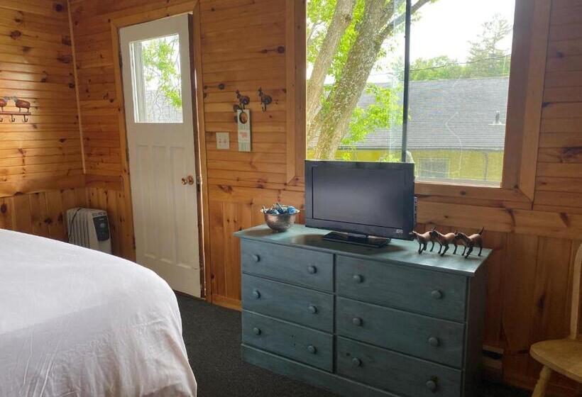 בית מלון כפרי Kenney Rideau