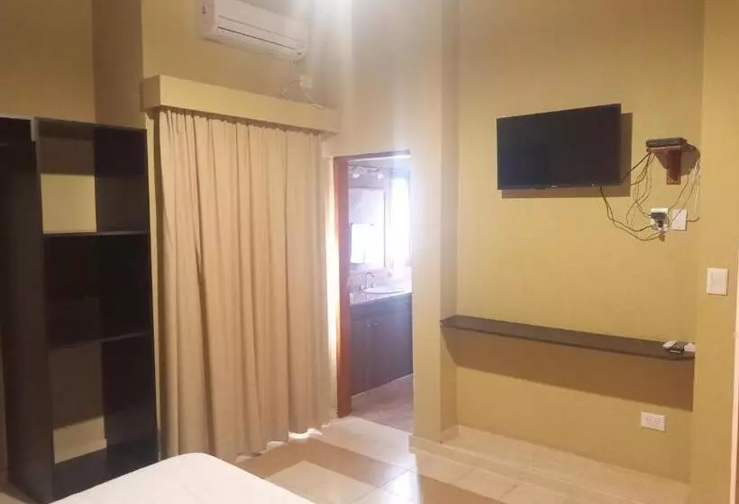 Hotelli Las Salinas Gran