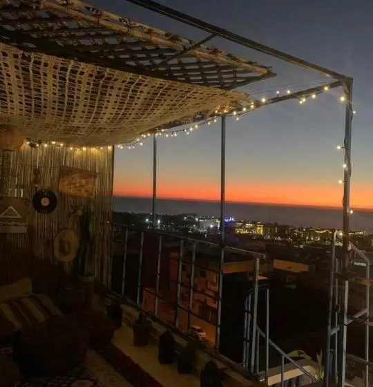 Hotelli Tamraght White Hostel