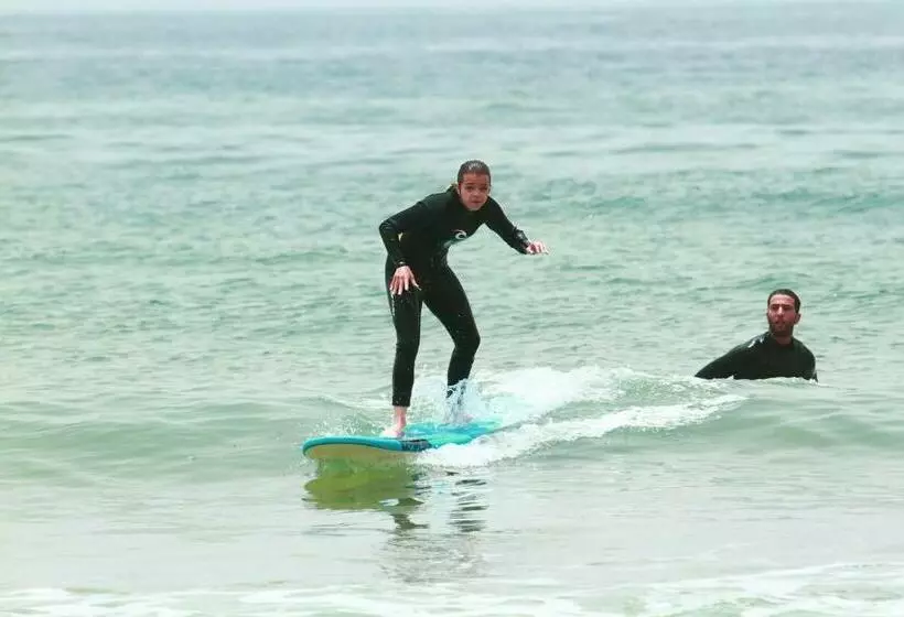 Hotelli Tamraght White Hostel