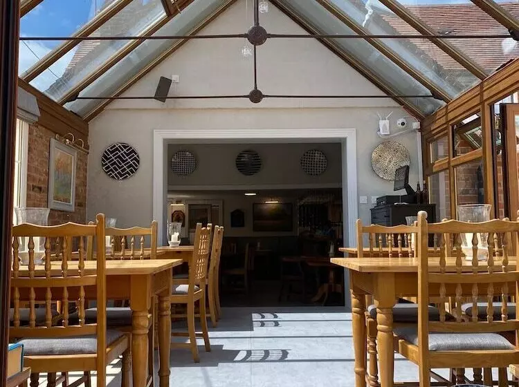 Hotelli The Six Bells